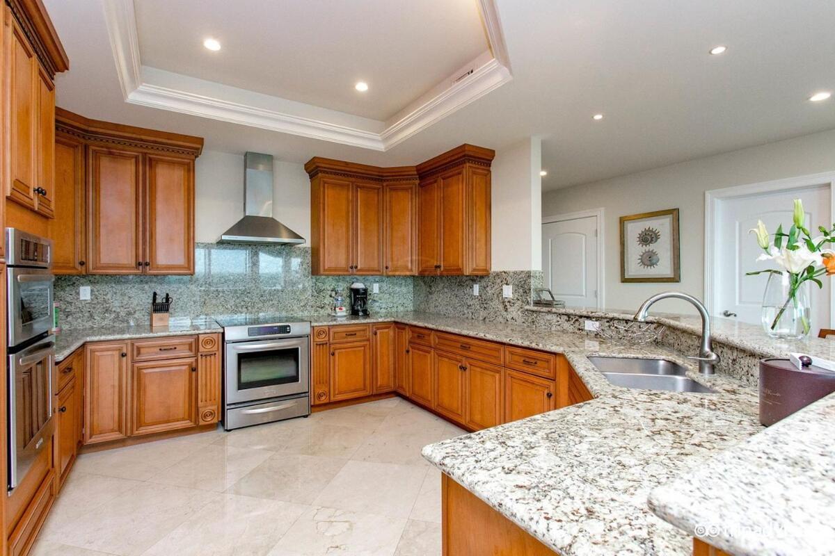Apartment Affordable Luxury 3br The Has To Offer It Is The Landmark