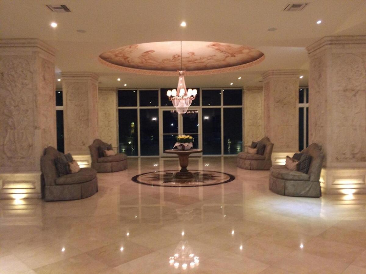 Affordable Luxury 3br The Has To Offer It Is The Landmark