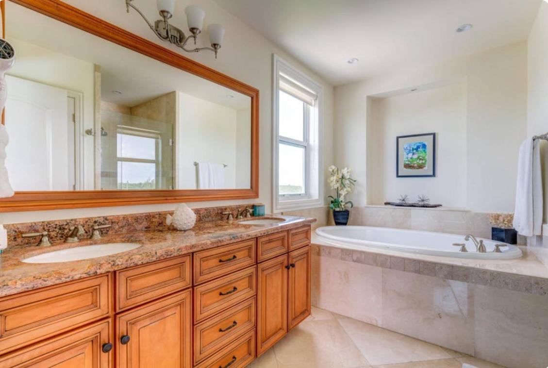 Apartment Affordable Luxury 3br The Has To Offer It Is The Landmark