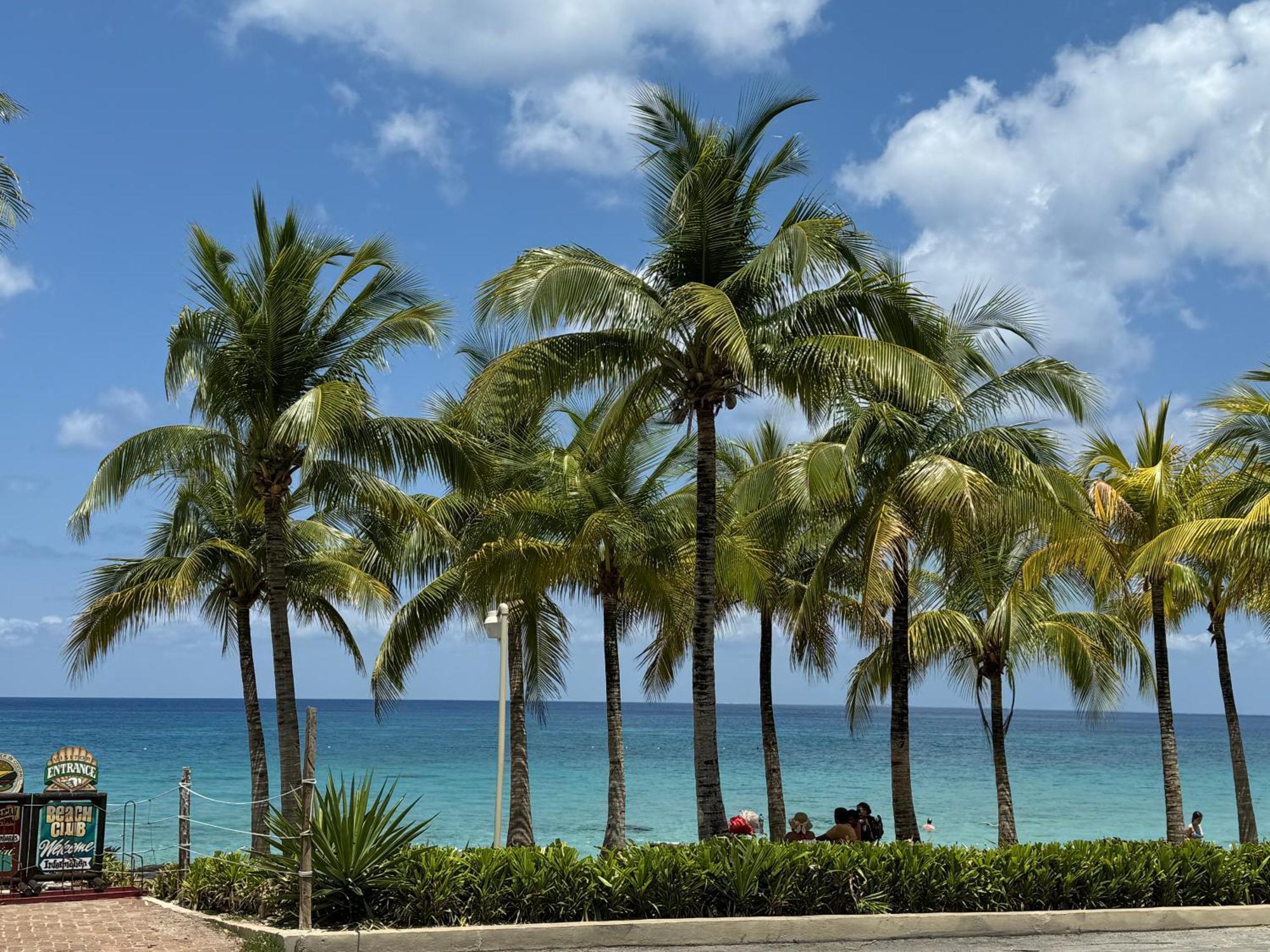 Apartamento Affordable Luxury 3br The Has To Offer It Is The Landmark Cozumel