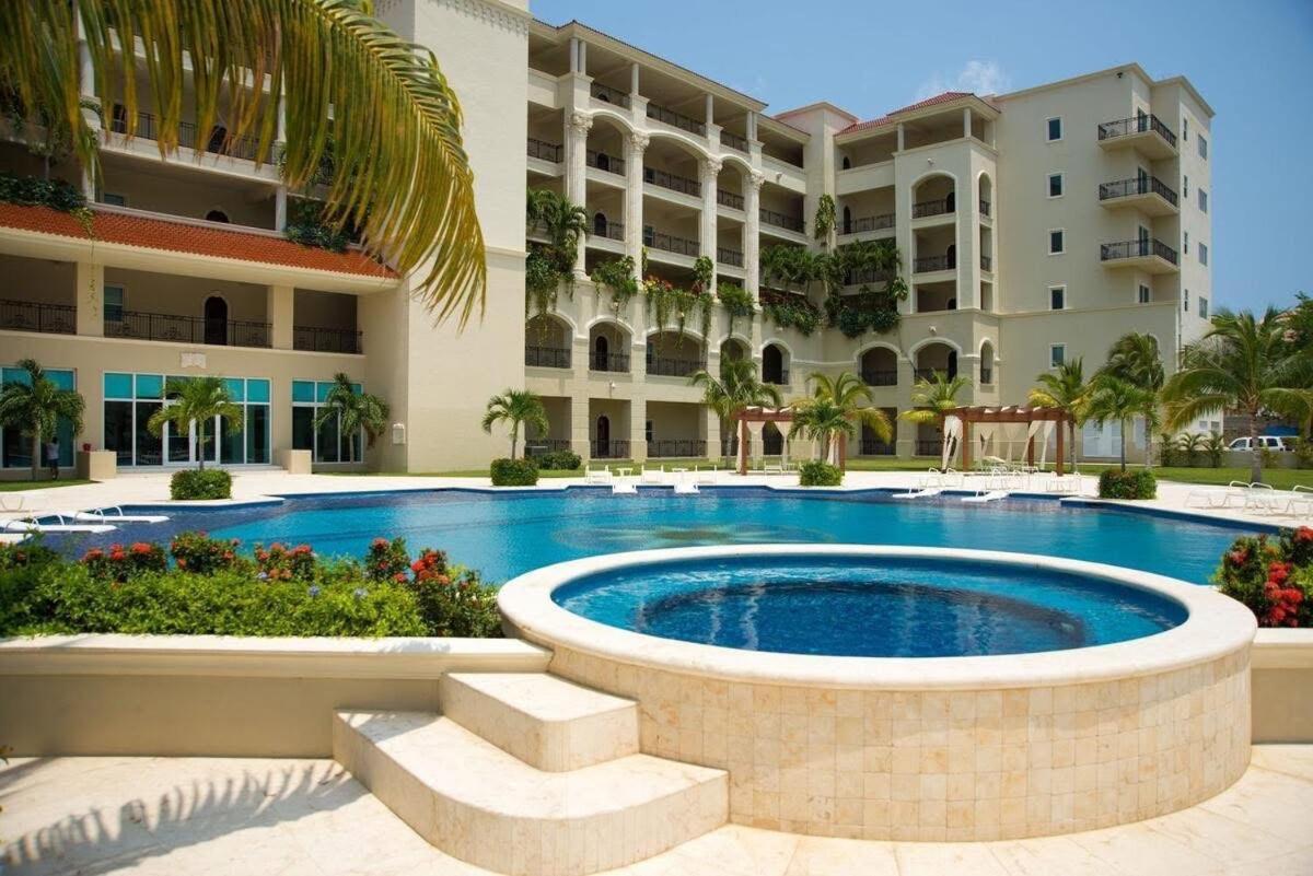 Affordable Luxury 3br The Has To Offer It Is The Landmark Apartamento